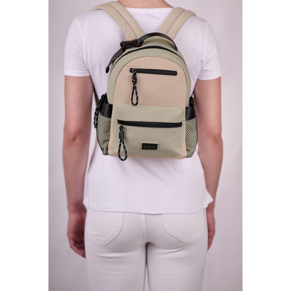 Mochila Moda Iggy Verde Calu-5