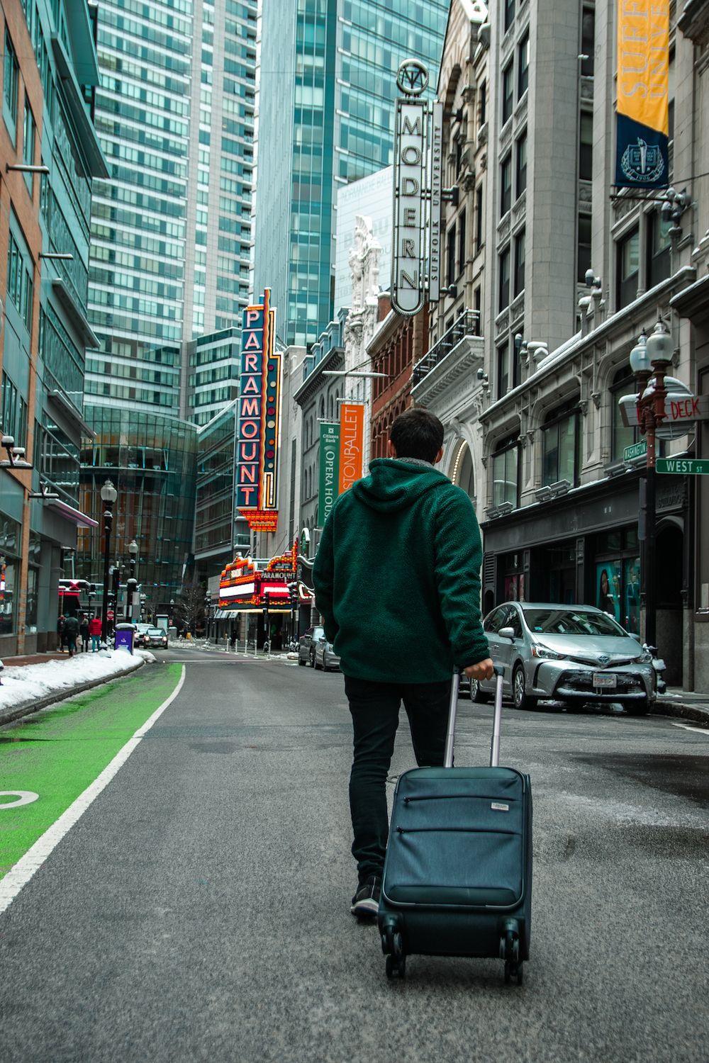 Maleta Blanda Hannover S con USB Negro Head  -7