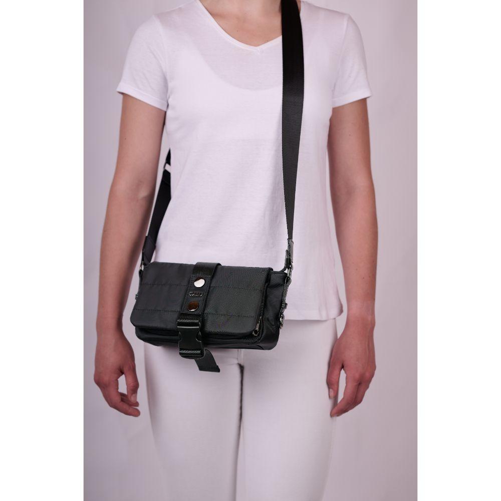 Cartera Bandolera Amparo Negro Calu-6
