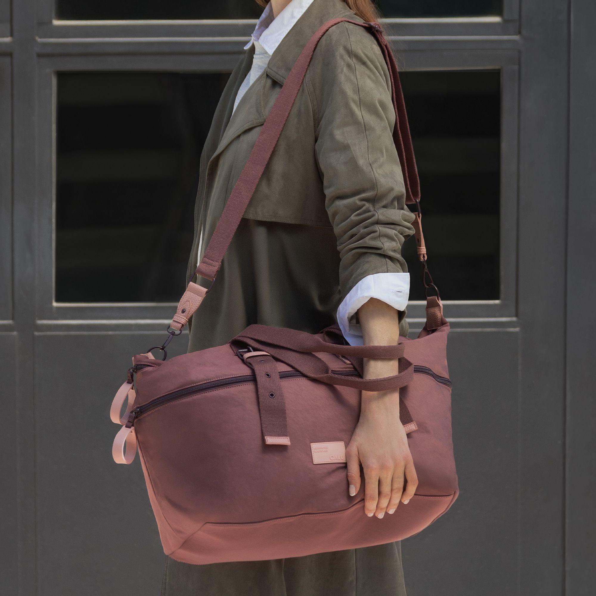 Bolso Cartera Expandible Montana Burdeo Calu-7