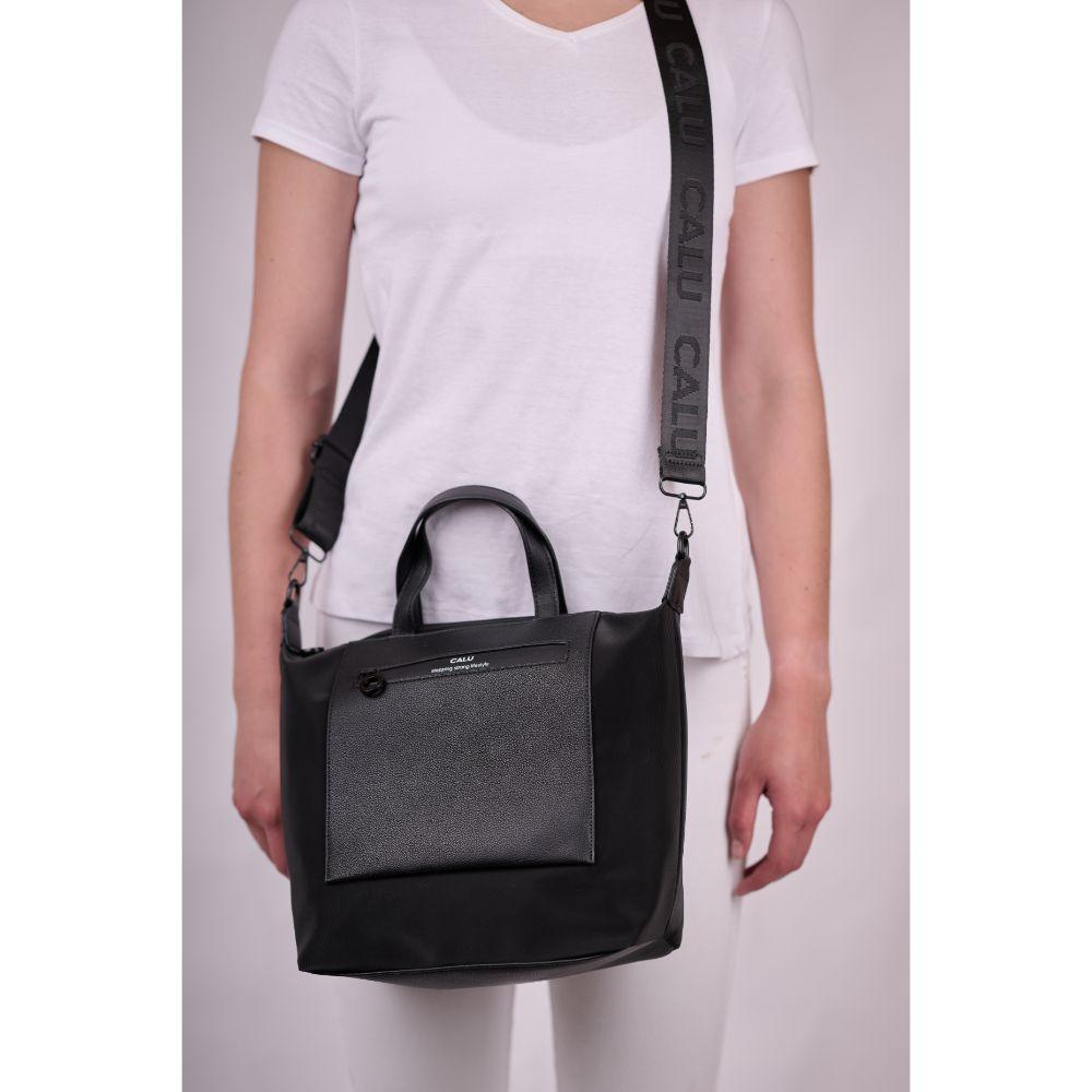 Cartera Mediana Allysa Negro Head-6