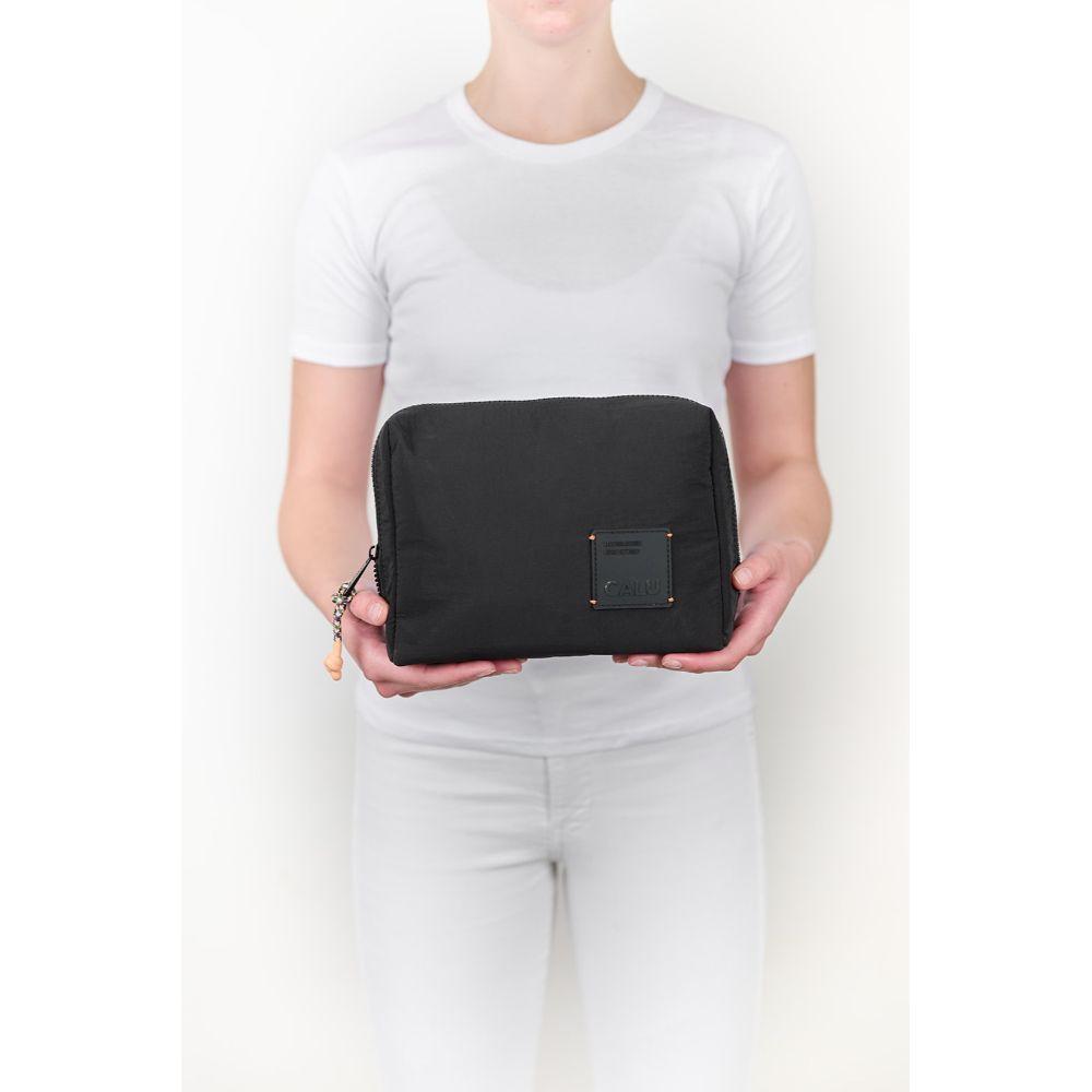 Neceser Cosmetiquero Agnes Compacto Negro Calu-6
