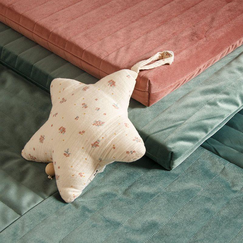 Colchoneta eco terciopelo verde eucalipto-1