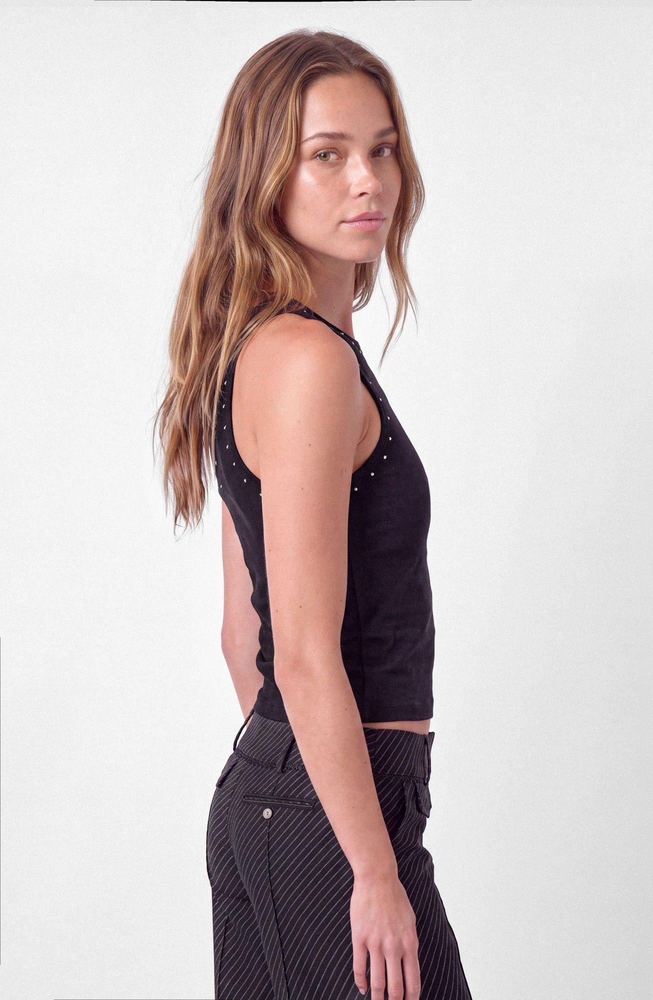 Polera Tank Tachas Negro Mujer Raindoor-2