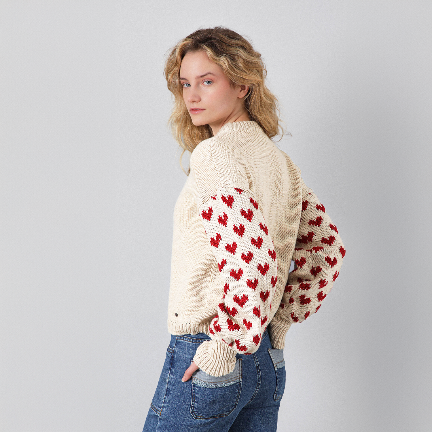 Sweater Corazones Beige Mujer Raindoor-4