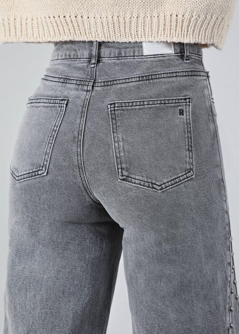 Pantalón Tachas Corte Lateral Gris Mujer Raindoor-2
