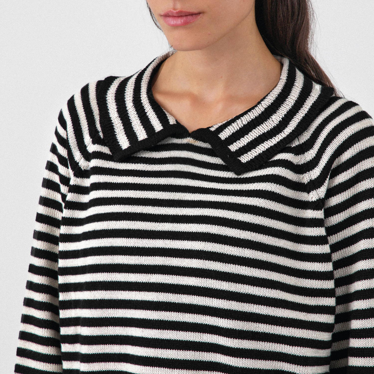 Sweater Polo Rayas Negro Mujer Raindoor-3