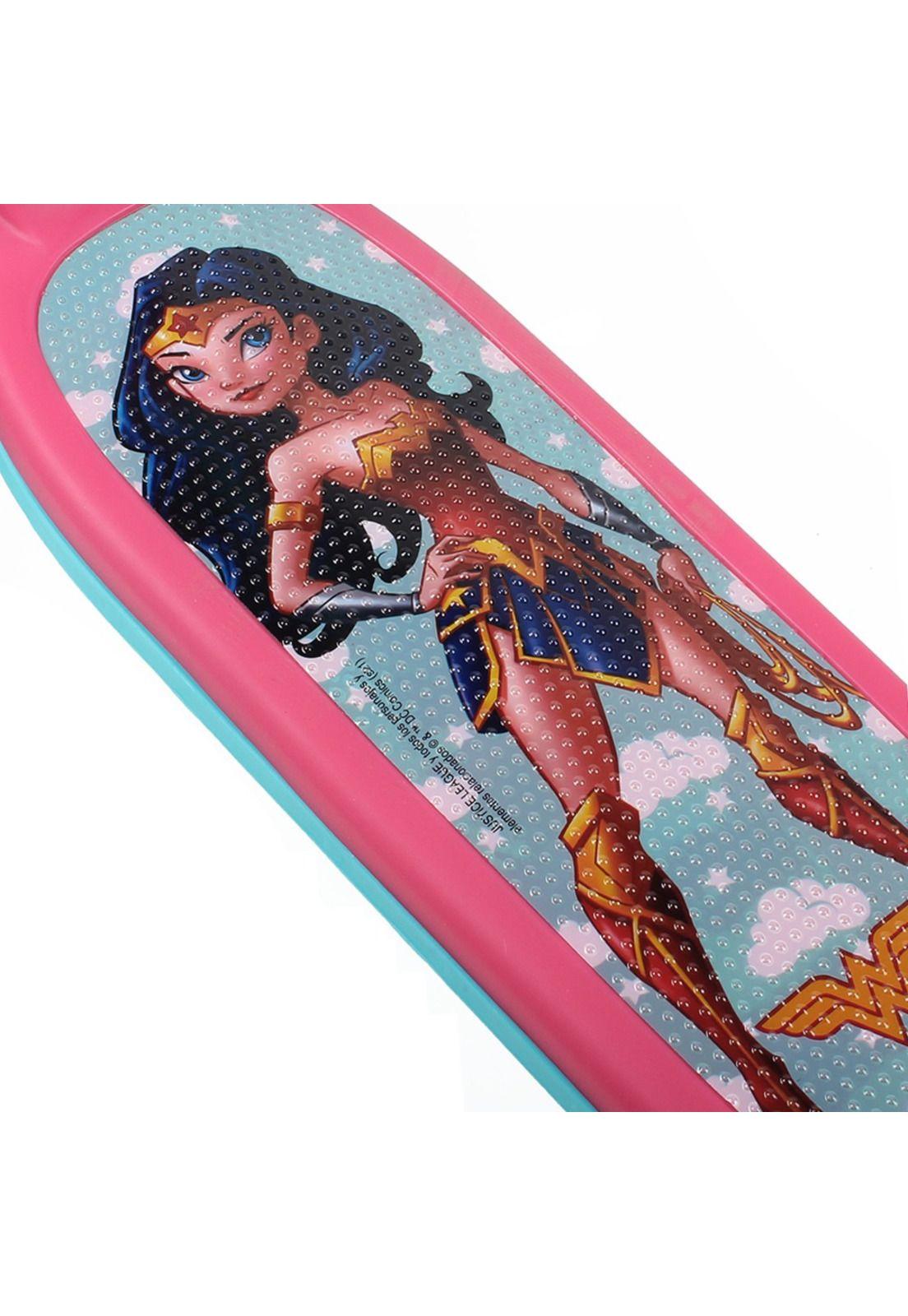Scooter Infantil Reforzado Mujer Maravilla DC Comics 3 Rueda-4