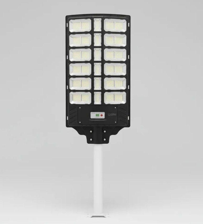 Foco Solar LED 1200W Exterior con Control | IP66 Alta Potencia-2