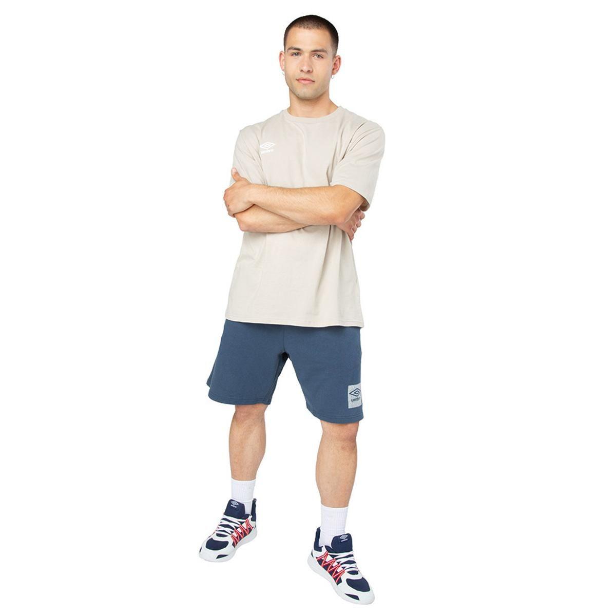 Polera Umbro Essentials Small Logo Hombre Beige-2