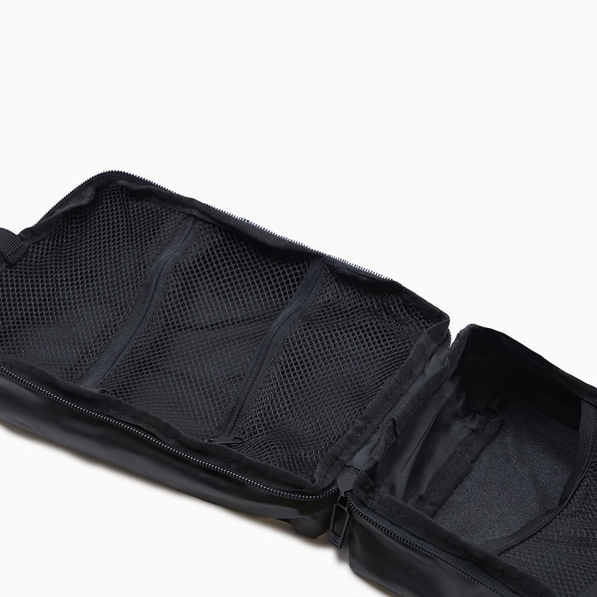 Neceser Umbro Team Training 2 Unisex Negro-3