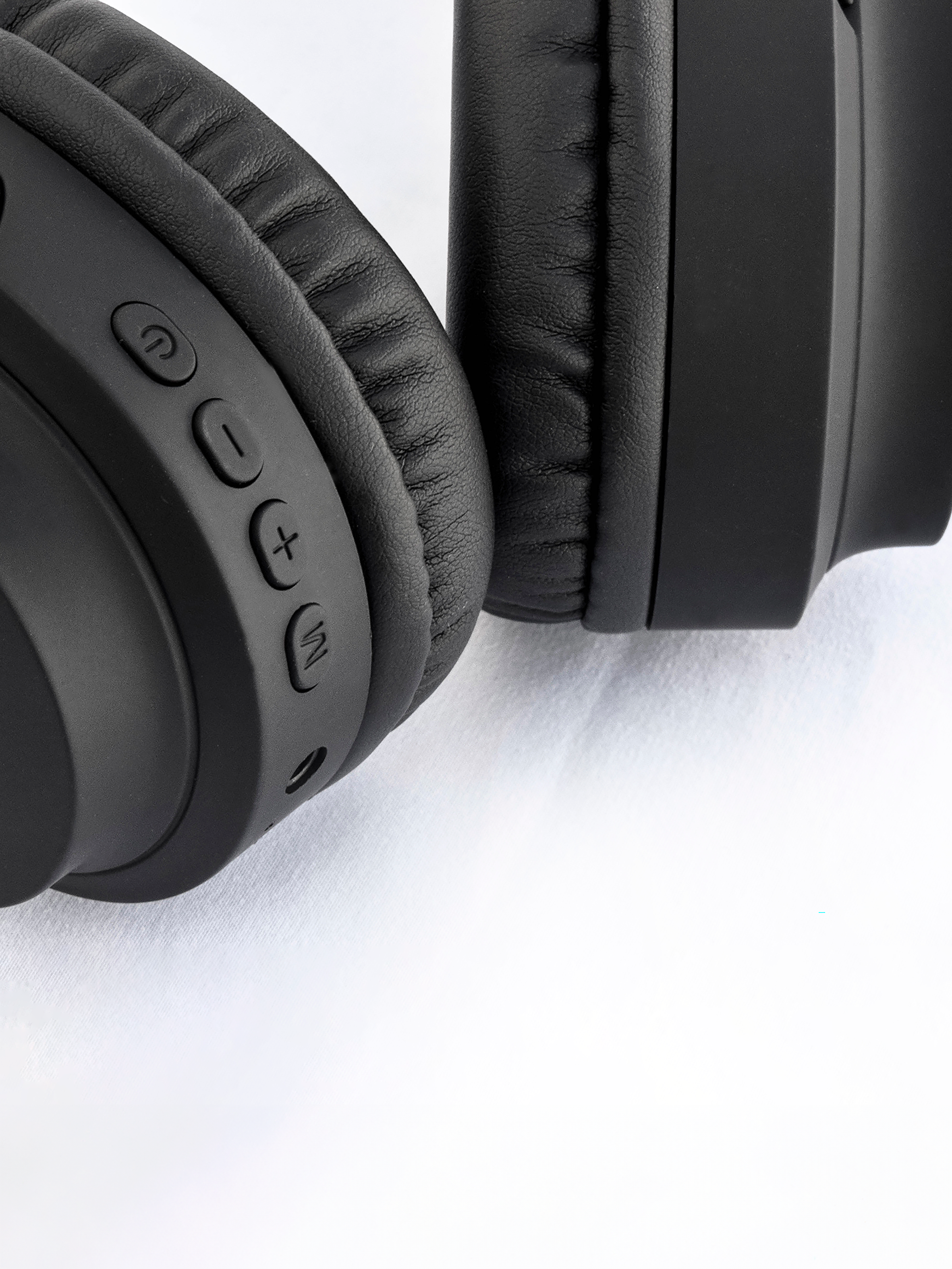 Audífonos Inalámbricos NjoyTech Headphones Plegables-6