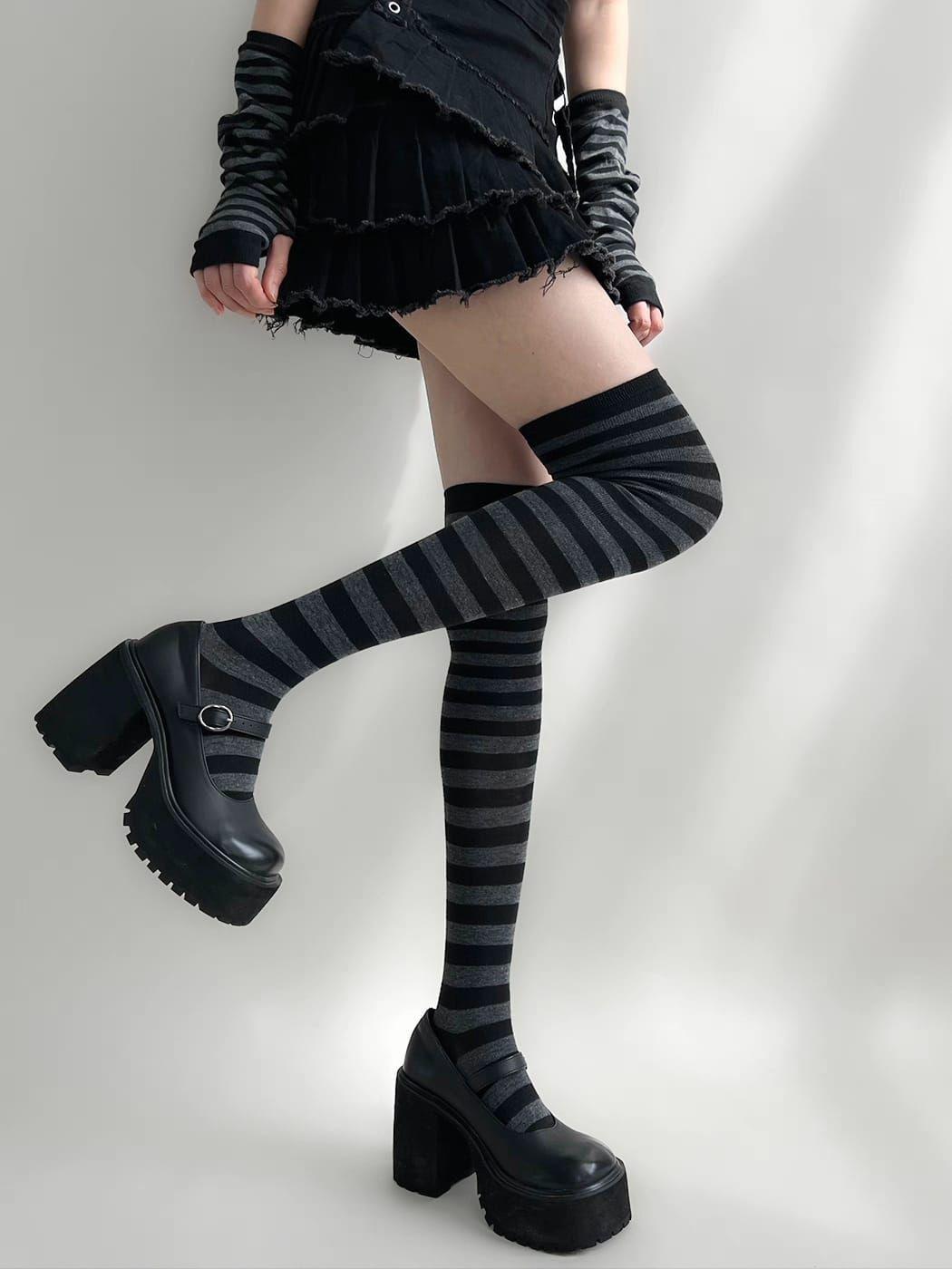 Bucaneras Medias Altas Rayadas-4