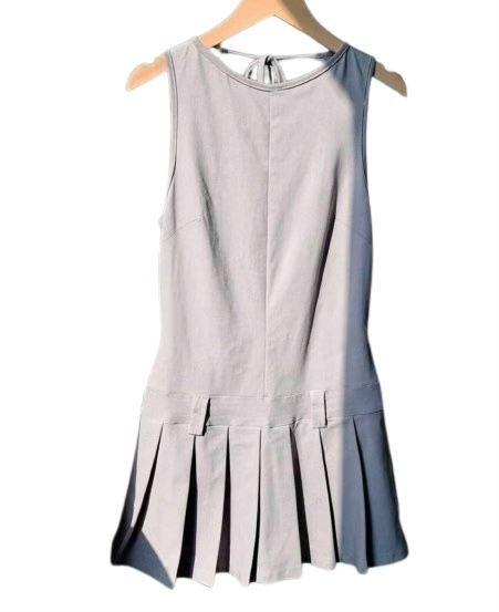 Vestido Corto Gris Tini Tablas -0