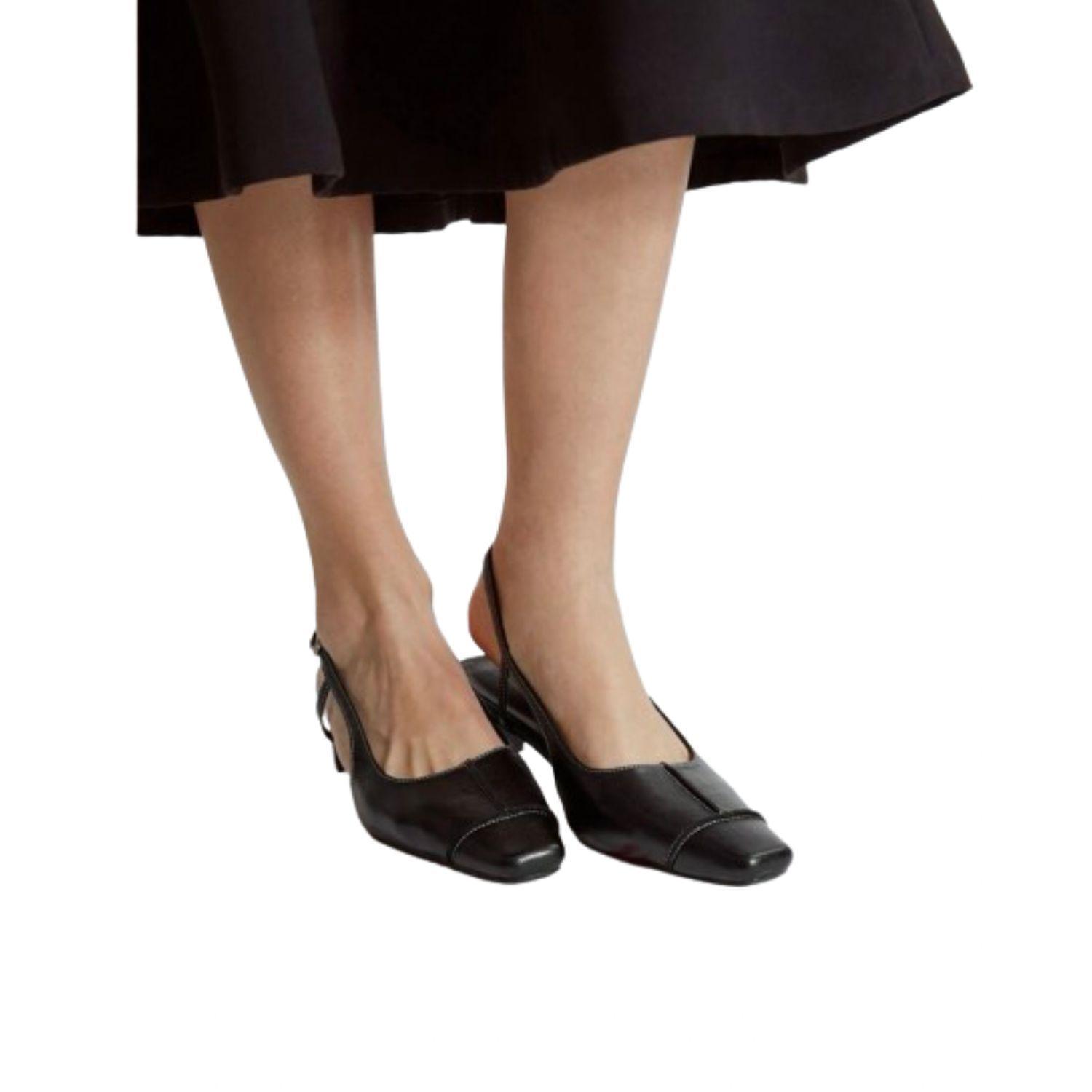 Zapatos Cerrados Negros Sel-6