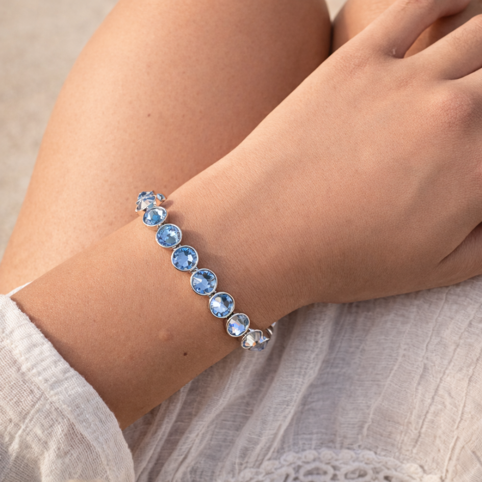 Pulsera de tenis con cristales zafiro claro en baño de rodio-6