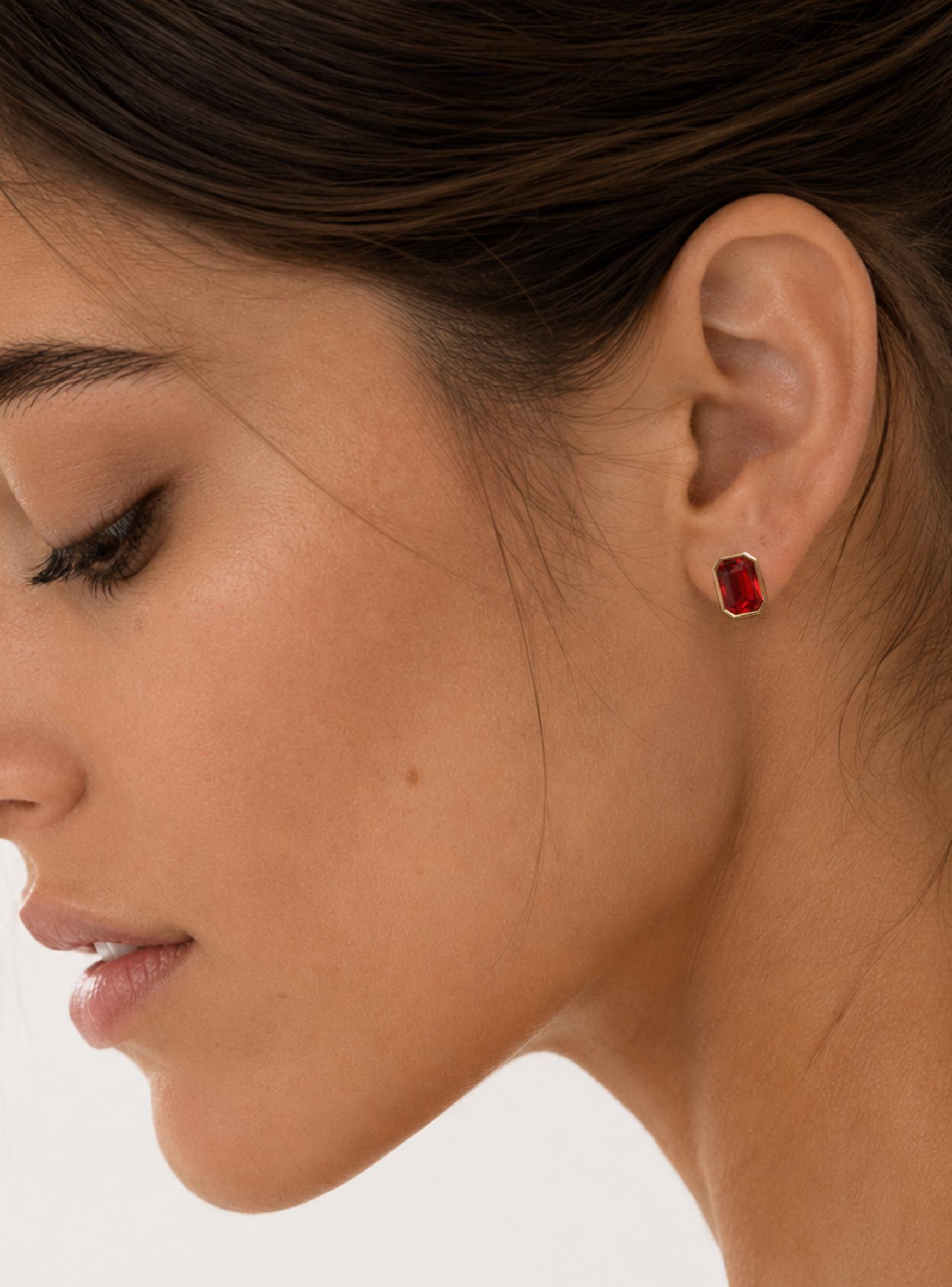 Aros Octagon Rojo Scarlet 9 mm baño en oro-2