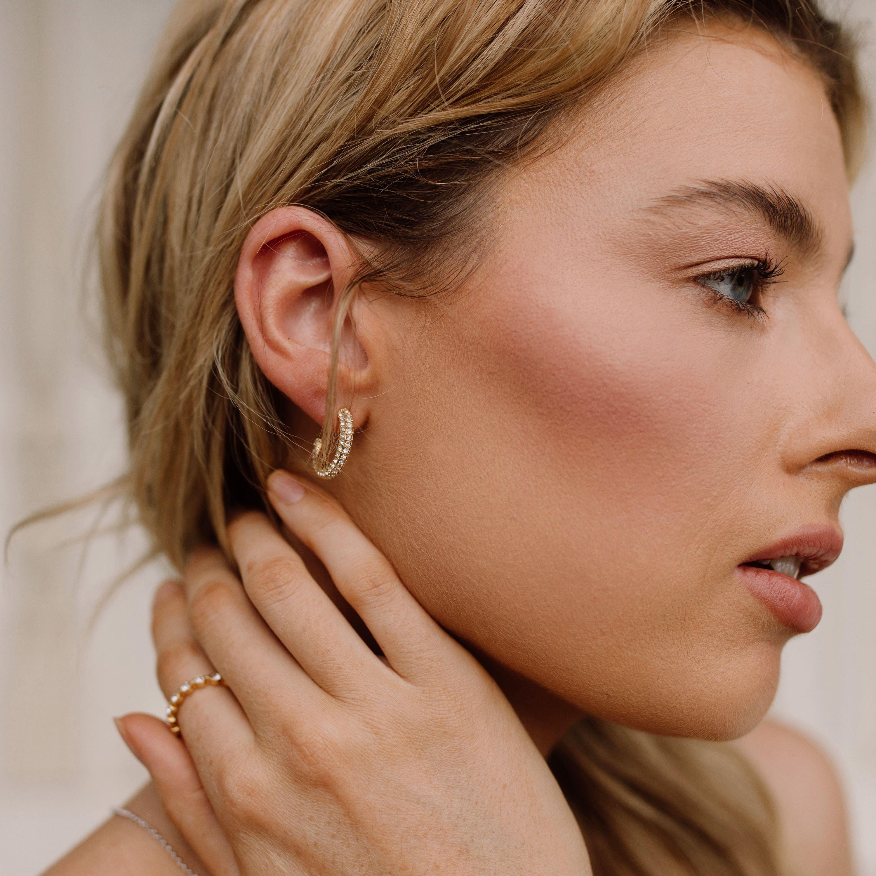 Argollas con cristal pavé de Austria con baño de oro-3