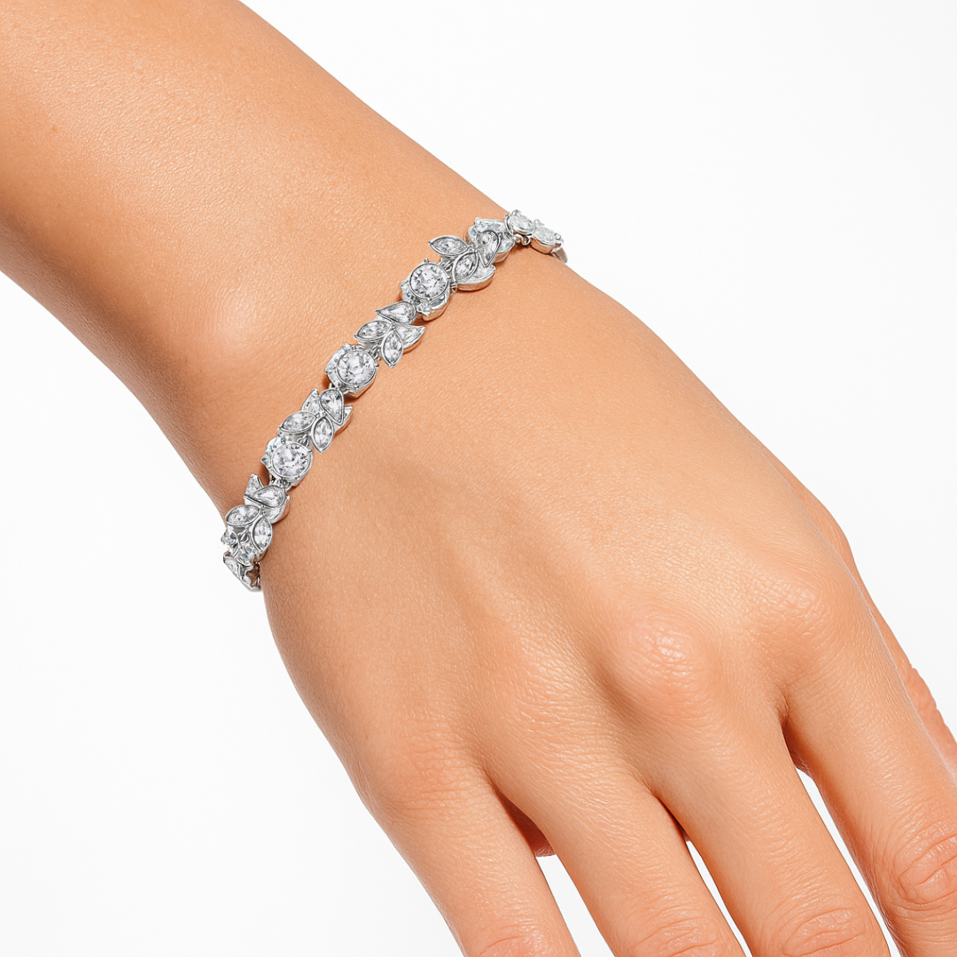 Pulsera Irene con Cristales y Baño de Rodio Ajustable-3