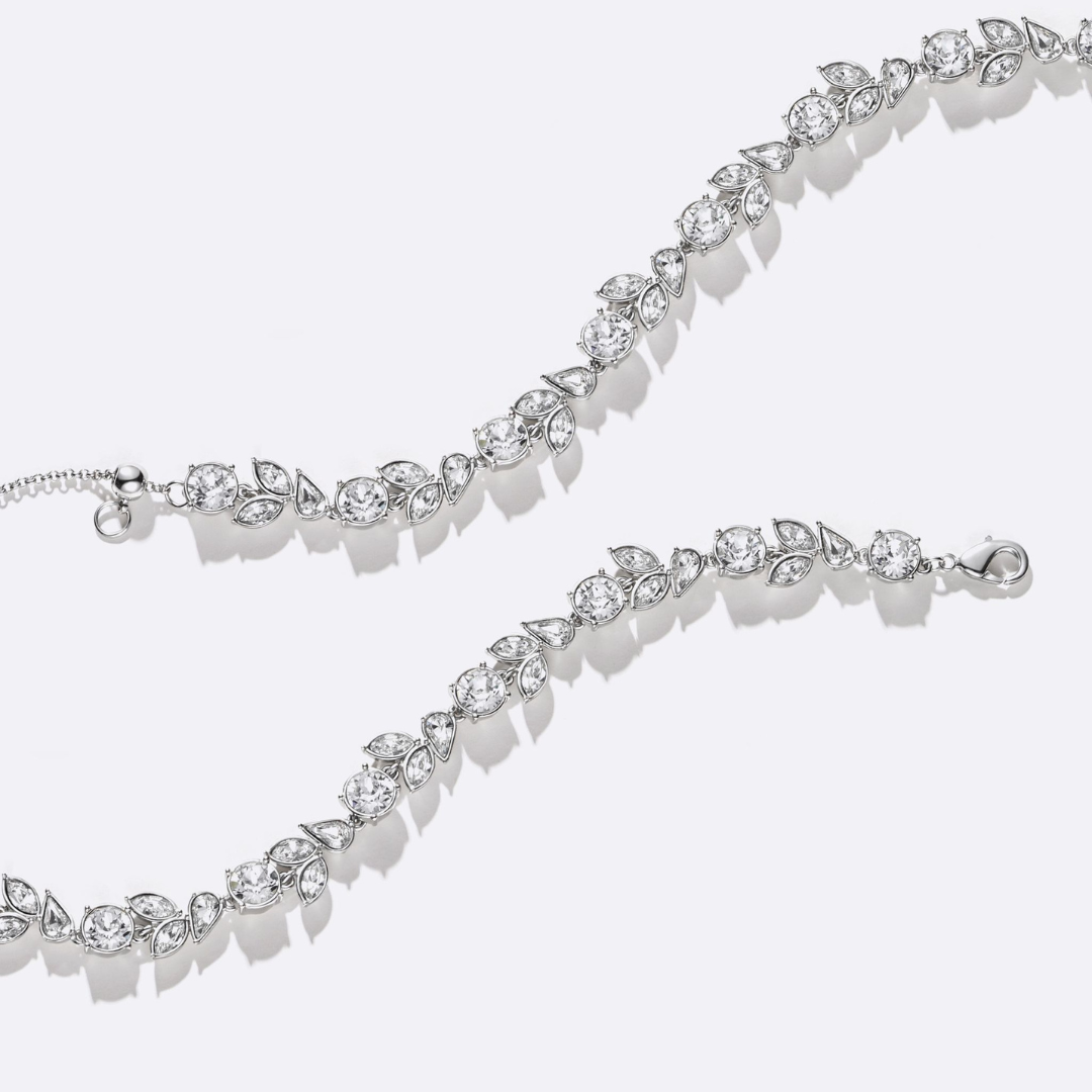 Pulsera Irene con Cristales y Baño de Rodio Ajustable-4