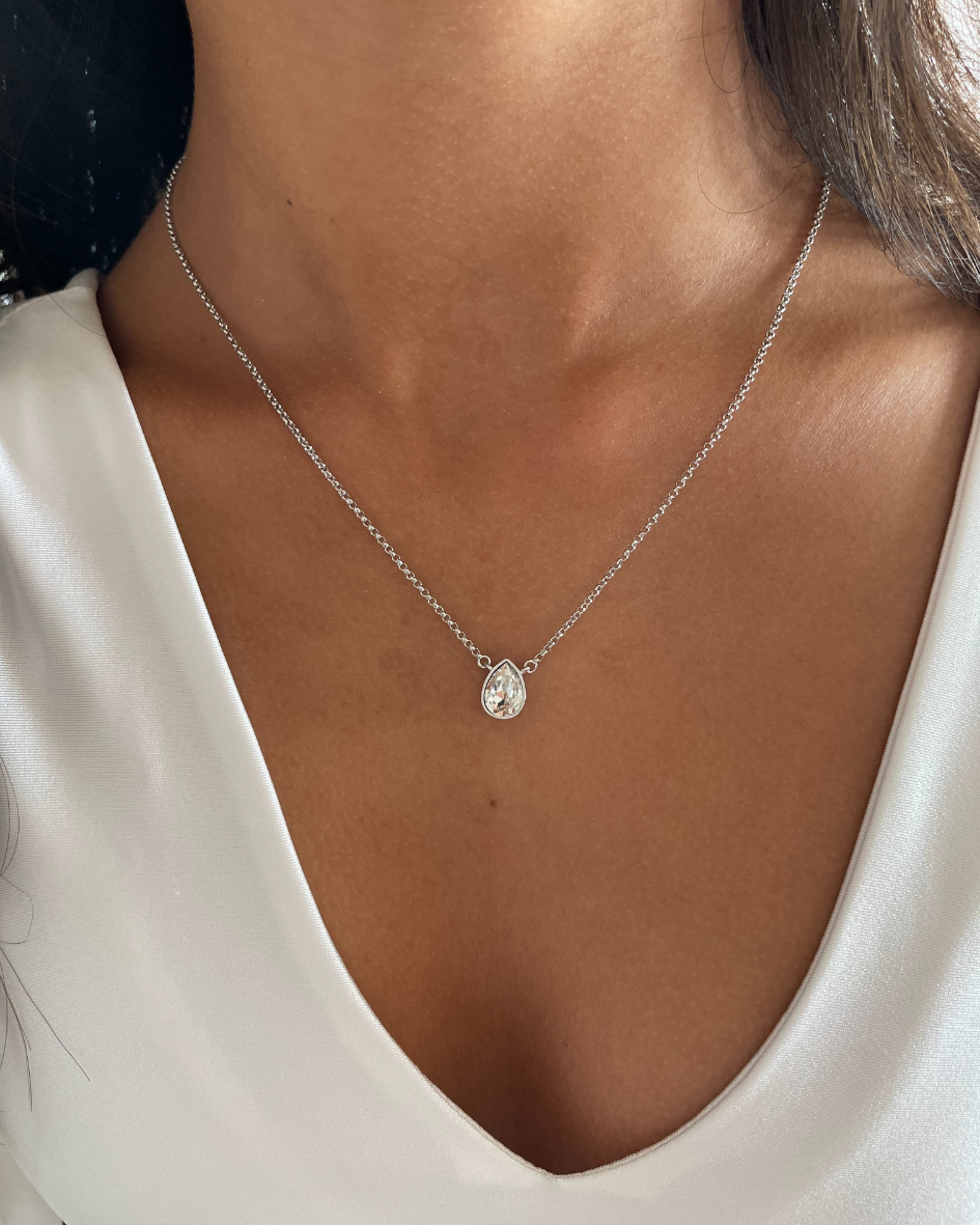 Collar Teardrop con Cristal de Austria transparente-4