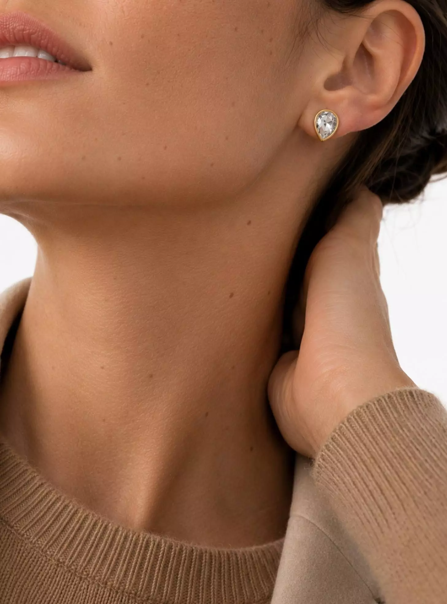 Aros Gota Oro con Cristal de Austria Transparente–Mujer casual-4