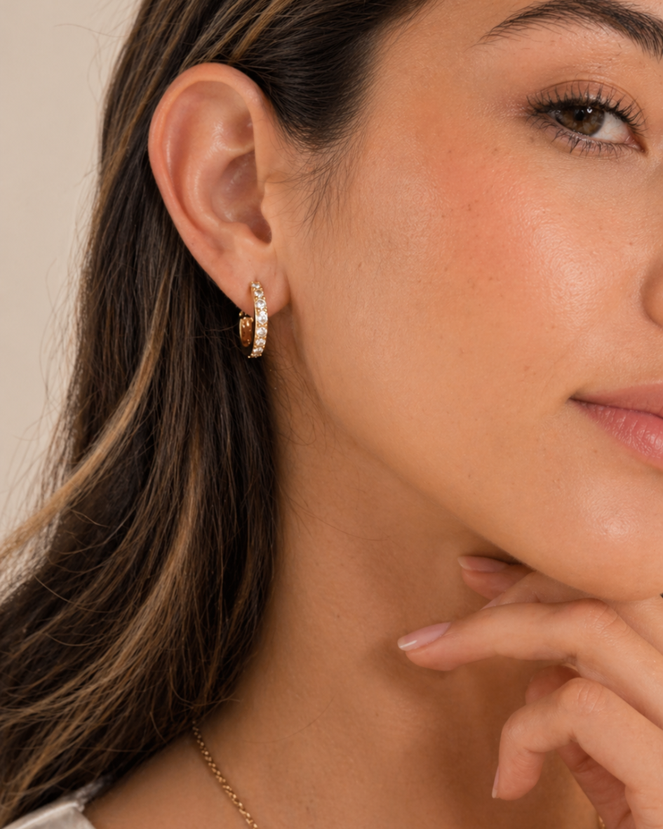 Argollas Oro 14 mm Mujer Elegantes con Cristales Pavé – Idea de Regalo-6