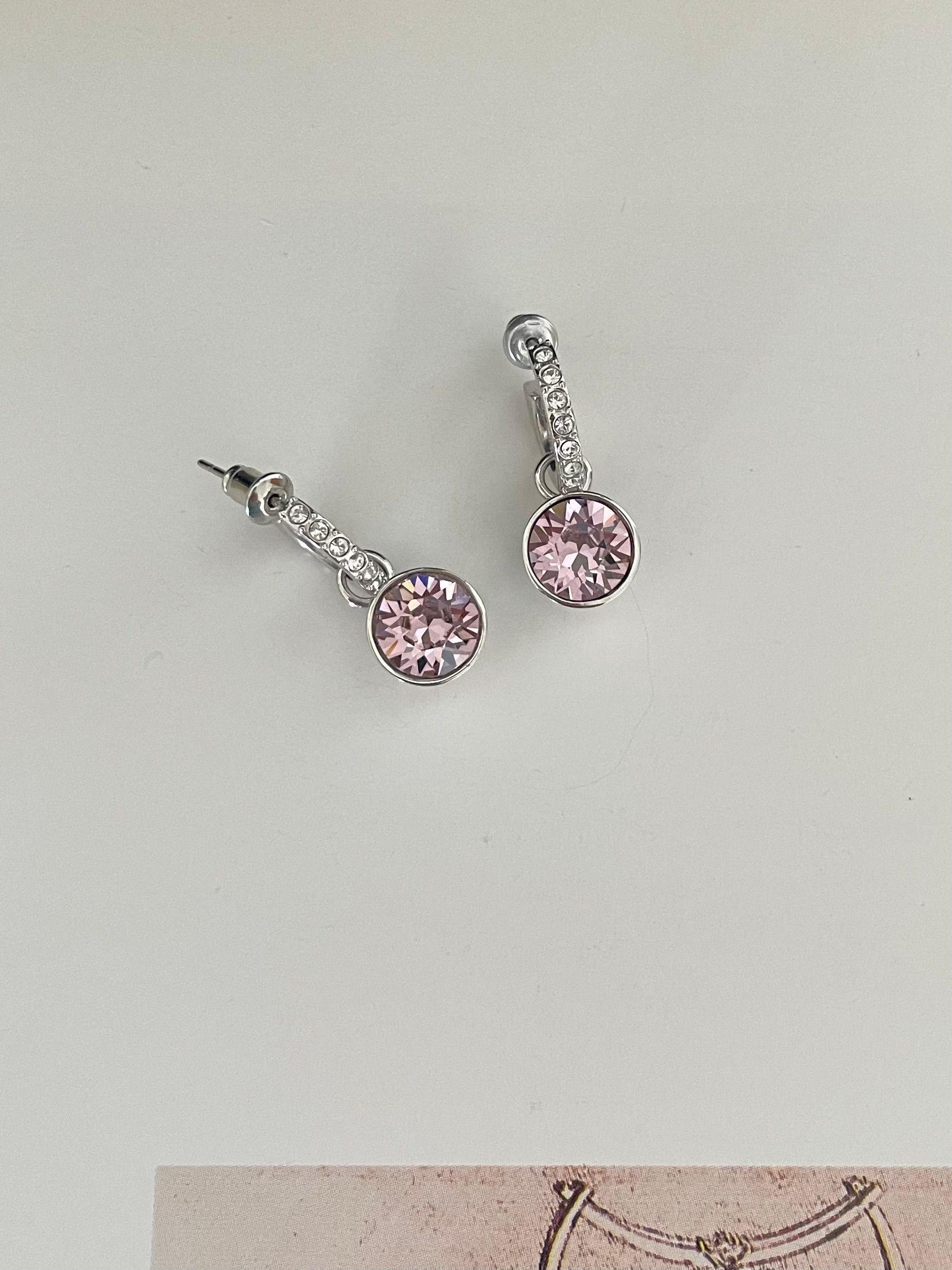 Aros Colgantes de Argollas Con charm  Bella Cristal de Austria Amatista Claro-1