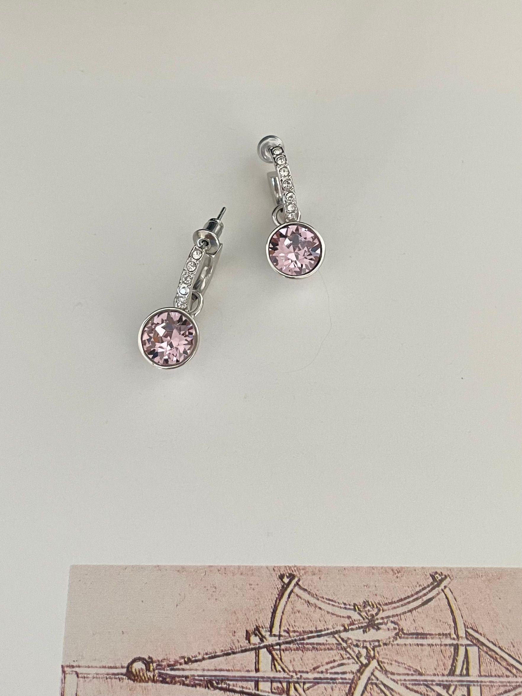 Aros Colgantes de Argollas Con charm  Bella Cristal de Austria Amatista Claro-3