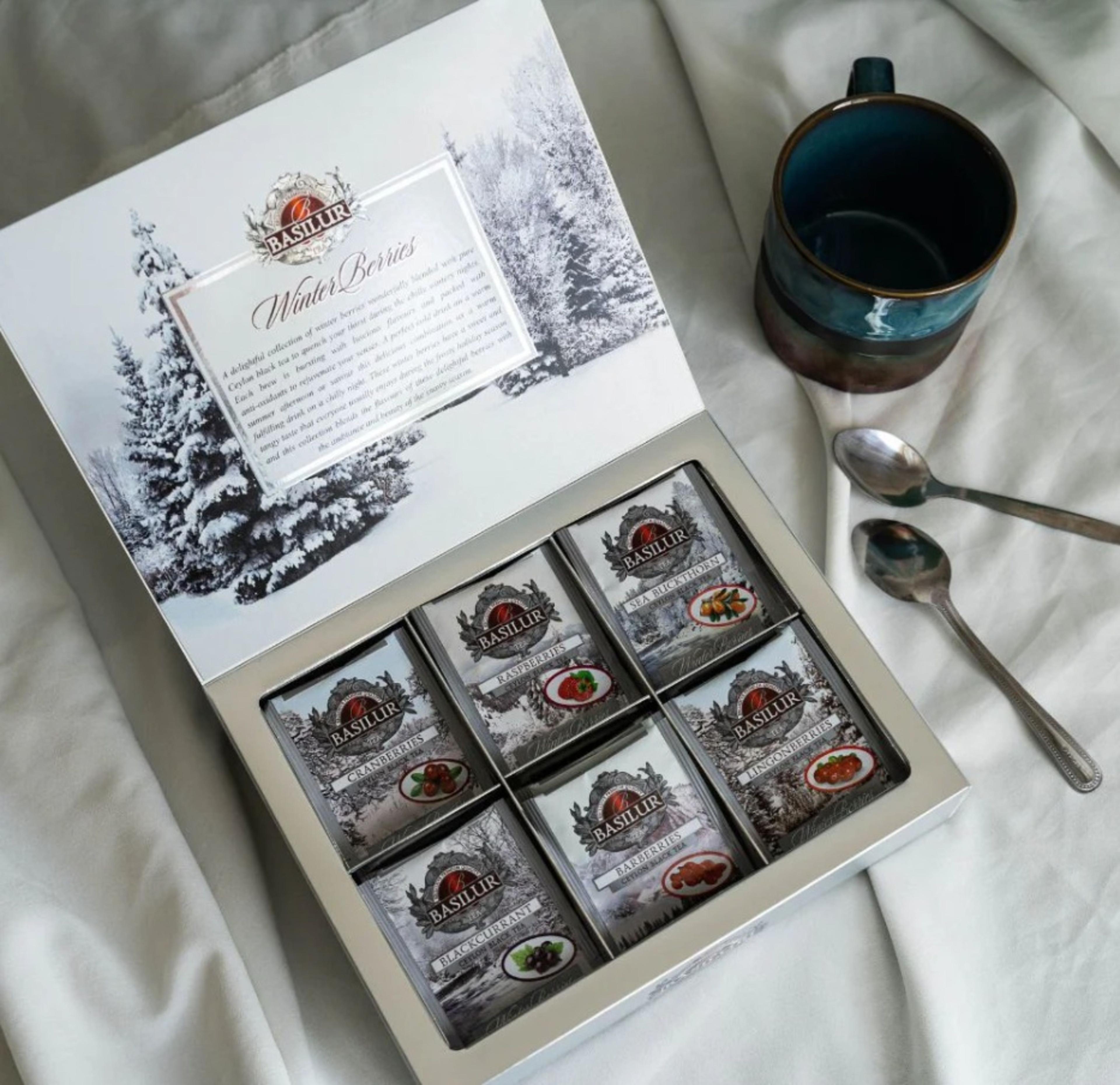 WINTER BERRIES 60B-3