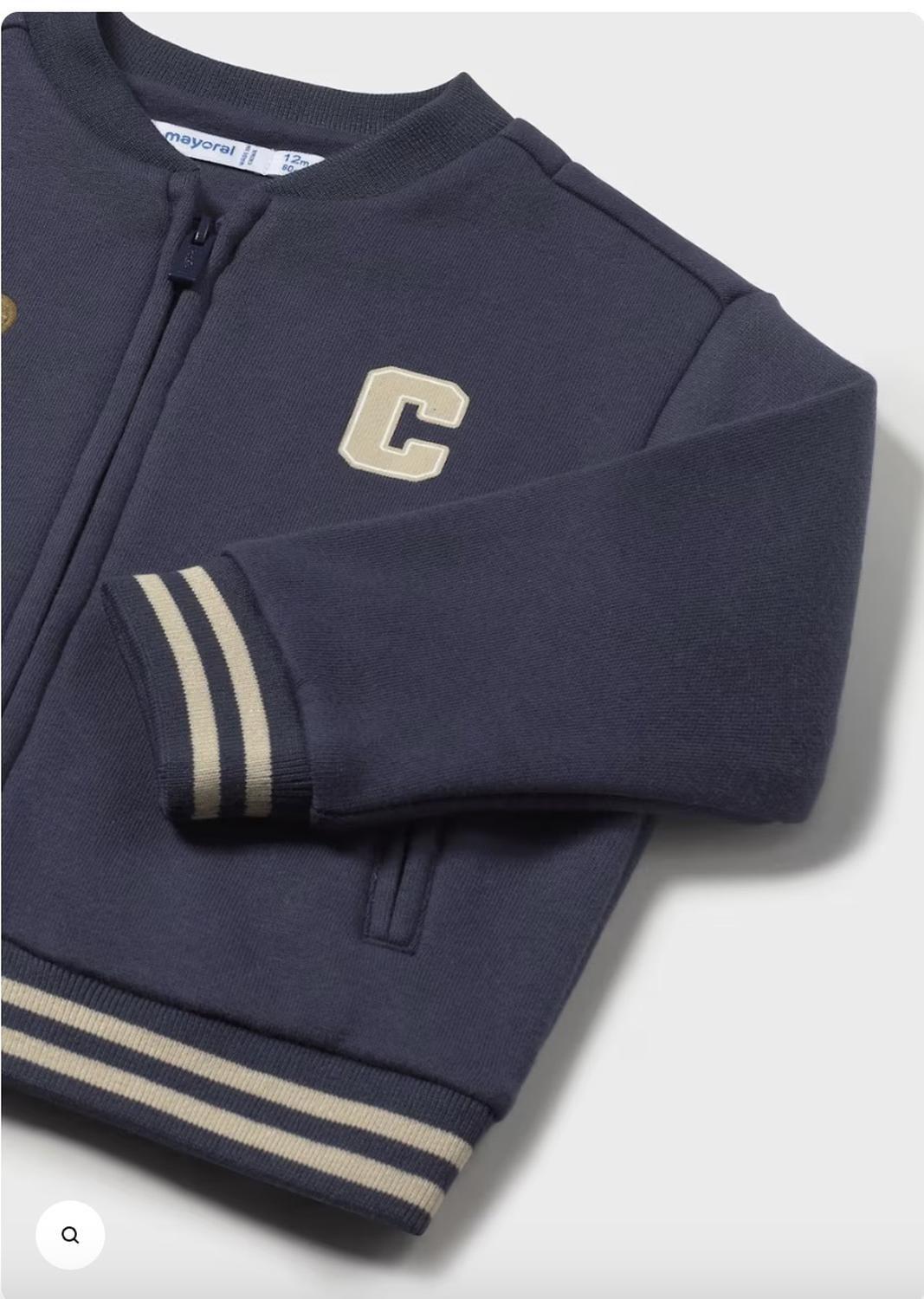 Sudadera tipo Bomber con aplique decorativo.-1