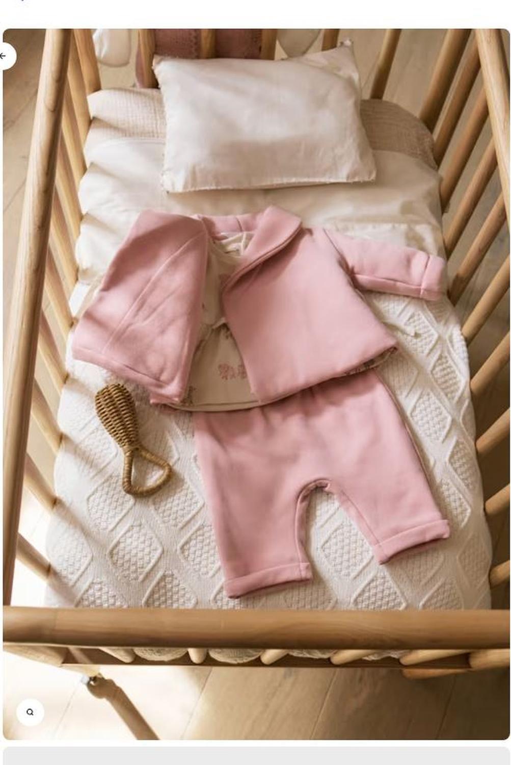 Hermoso pantalon con  camiseta tipo blusón y sudadera con broche y amarra -5