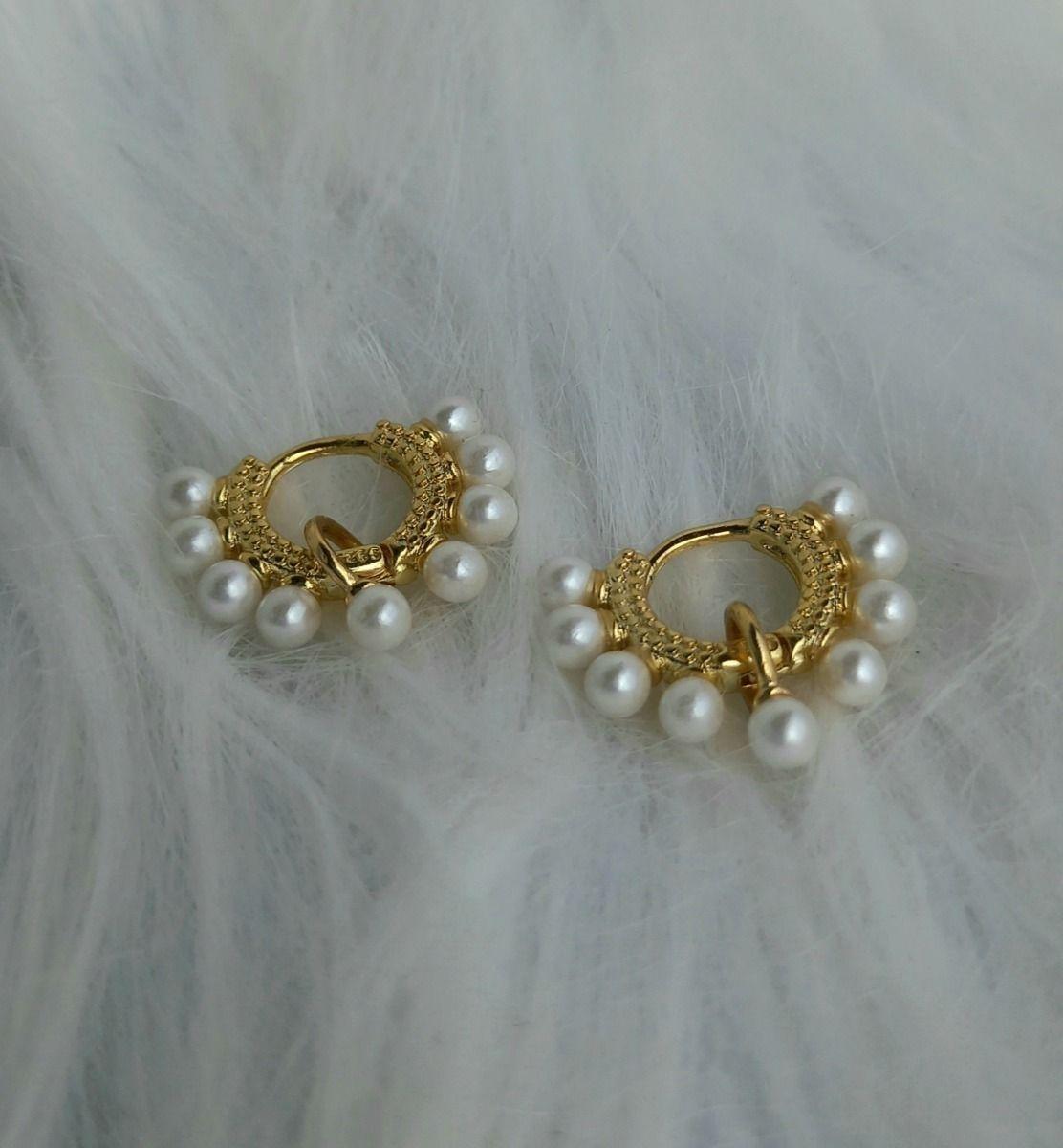 Aros Argolla Perlas Blancas colgantes Plata Baño Oro-2