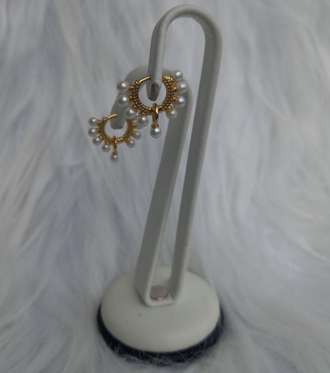 Aros Argolla Perlas Blancas colgantes Plata Baño Oro-3