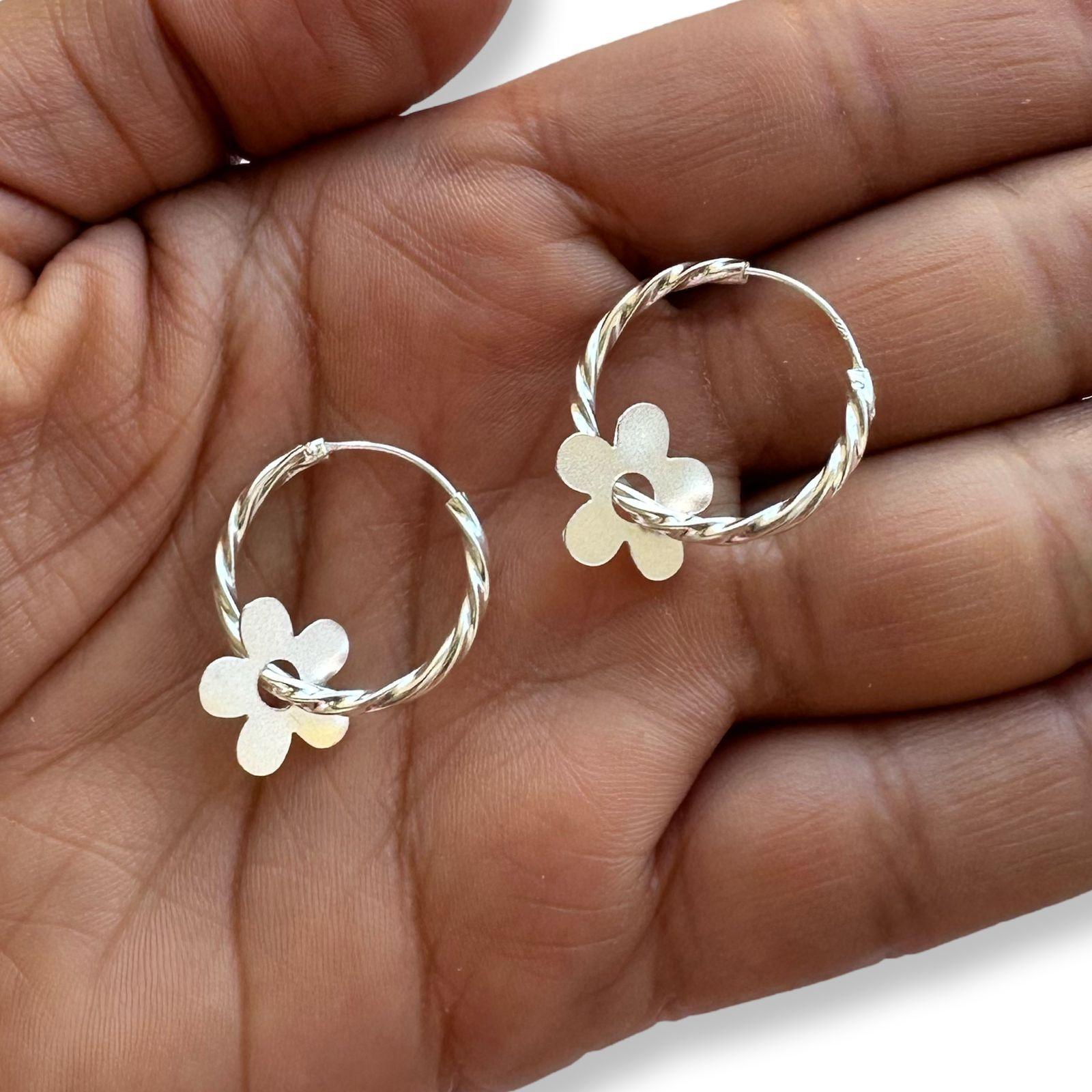 Aros Argolla Entorchada Flor Colgante Plata Ley 925-2
