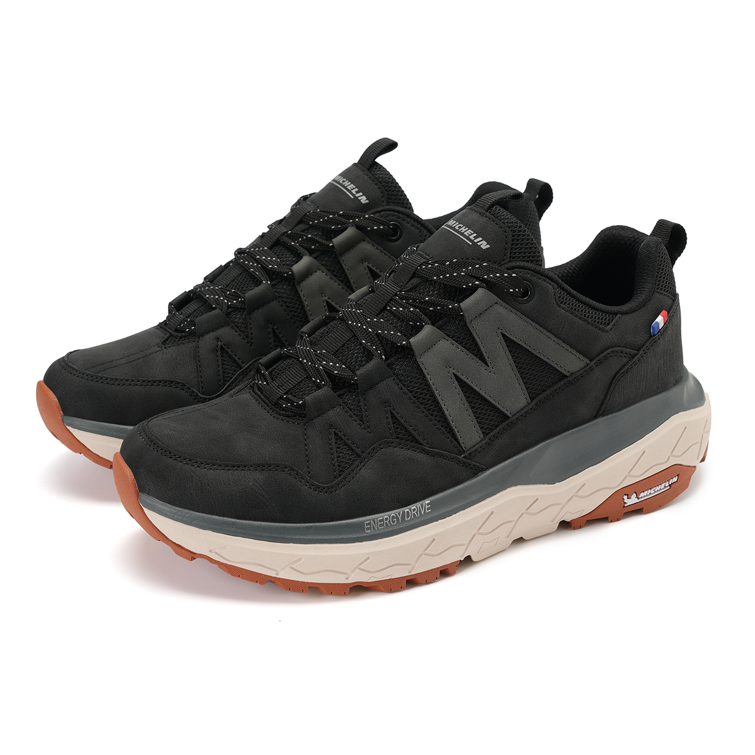 Zapatilla Urbana Outdoor Hombre Negro Y Beige Michelin Aw10-4