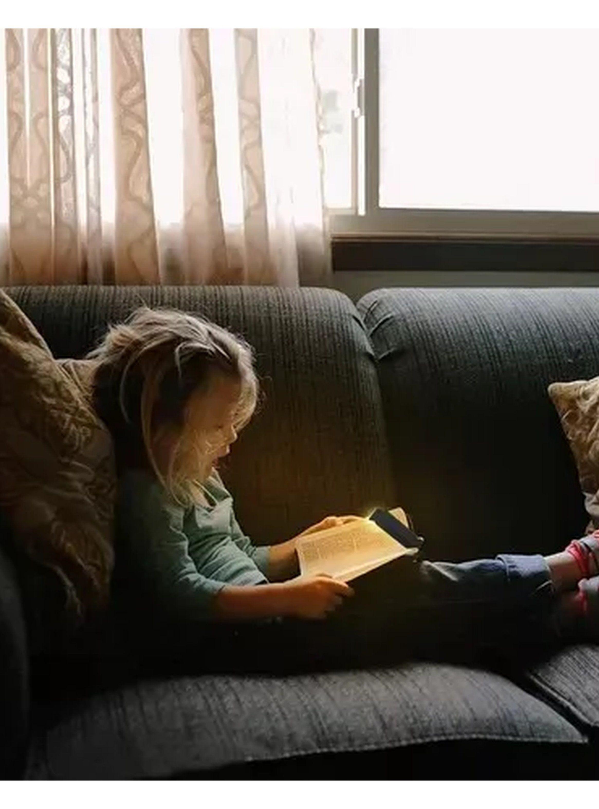 Lámpara de Lectura con Protección Ocular Luz LED Recargable Ajustable-3