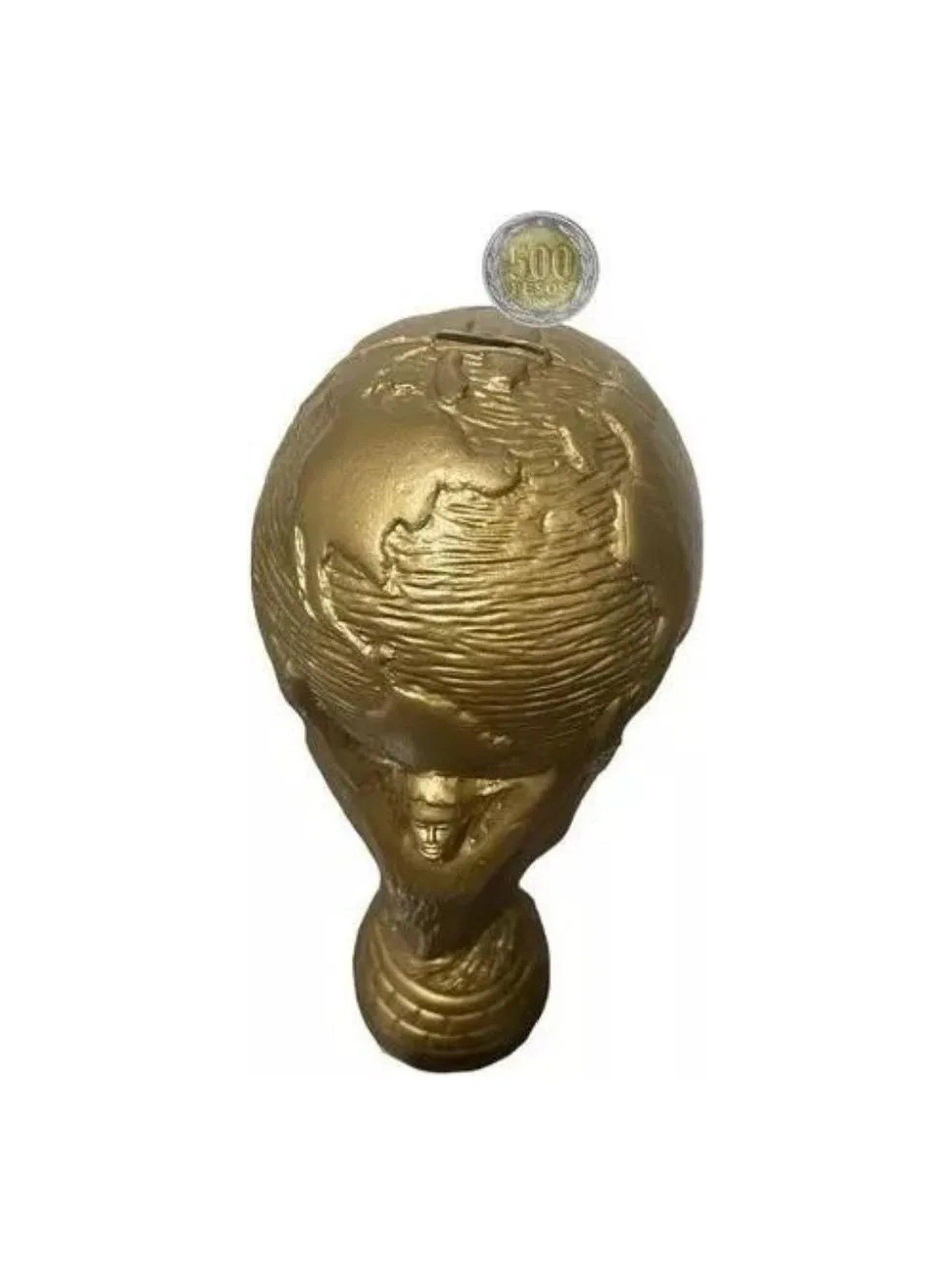 Alcancía Forma Trofeo Mundial Dorada 2023-2