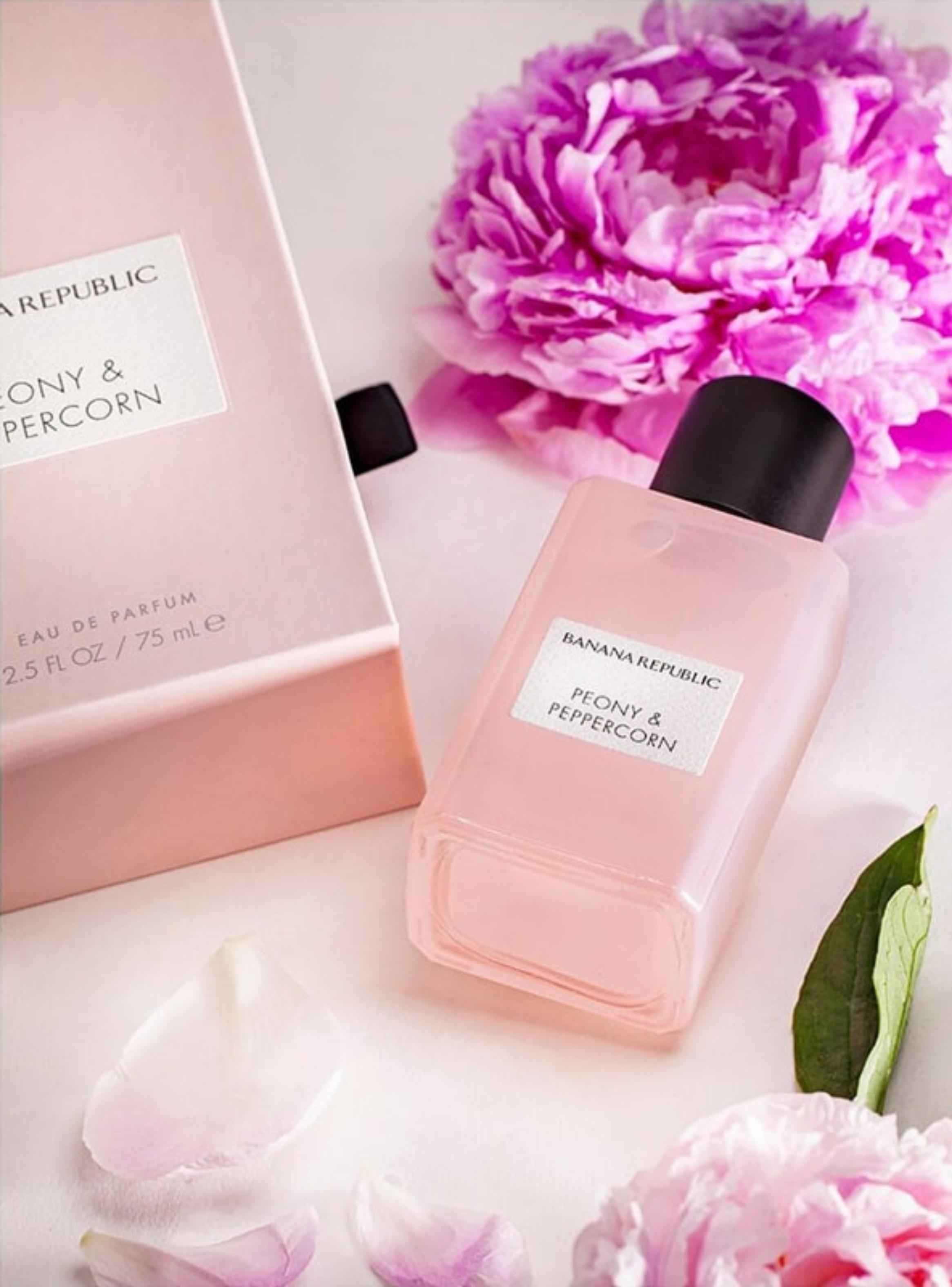 Banana Republic Peony & Peppercorn Woman Edp 30Ml-2