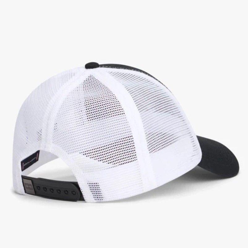 Gorro TOMMY HILFIGER Cadillac F1 Team Oficial 2026 Trucker Cap Negro Blanco-1