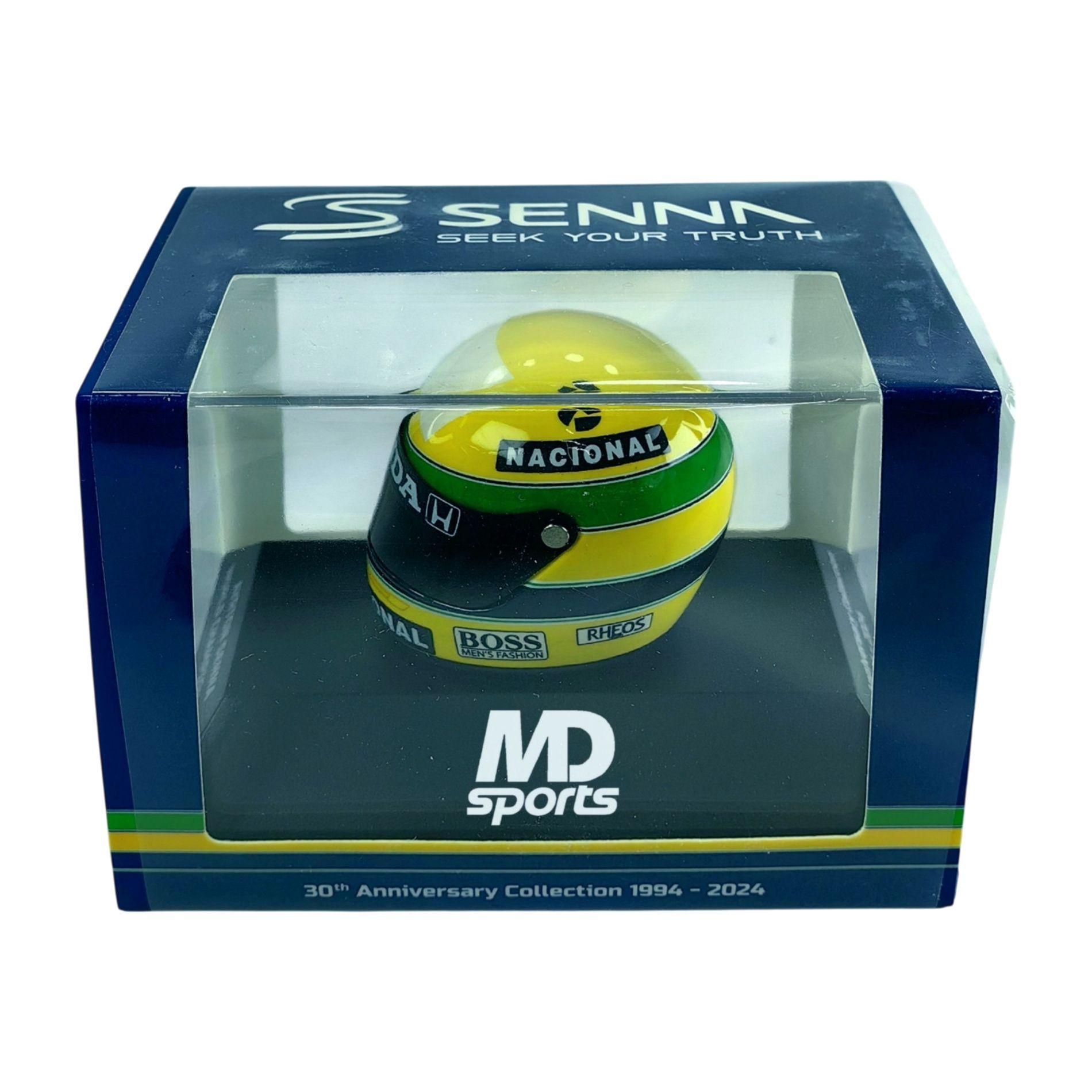 Casco Formula 1 Ayrton Senna 1990 Minichamps 1 8-2