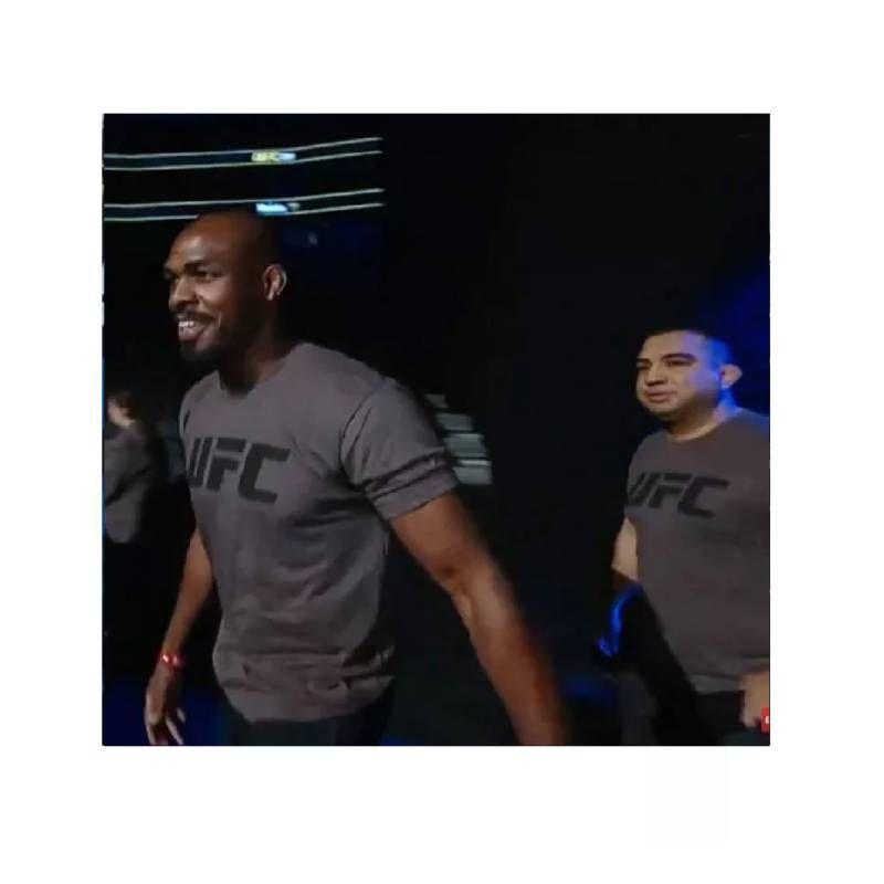 Polera deportiva de Ufc Manga Corta Slim Fit Comoda Para Hombres-1