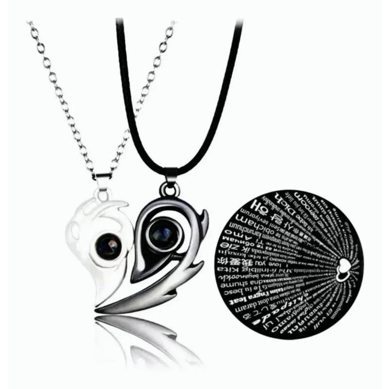 Collar De Pareja Con Proyección Te Amo En 100 Idiomas Regalo-0