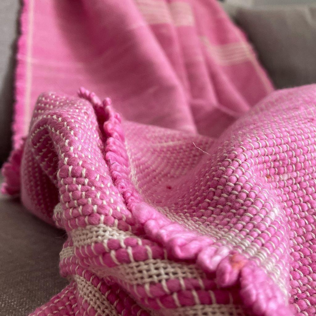 Manta 100% Algodón - 180x130cm - Rosado con líneas Crudo-4