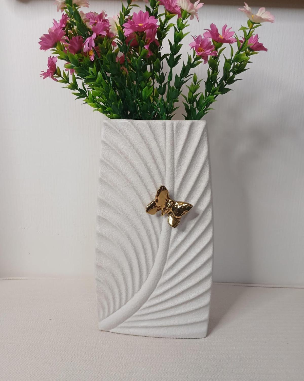 Florero Nórdico Blanco con Mariposa-2