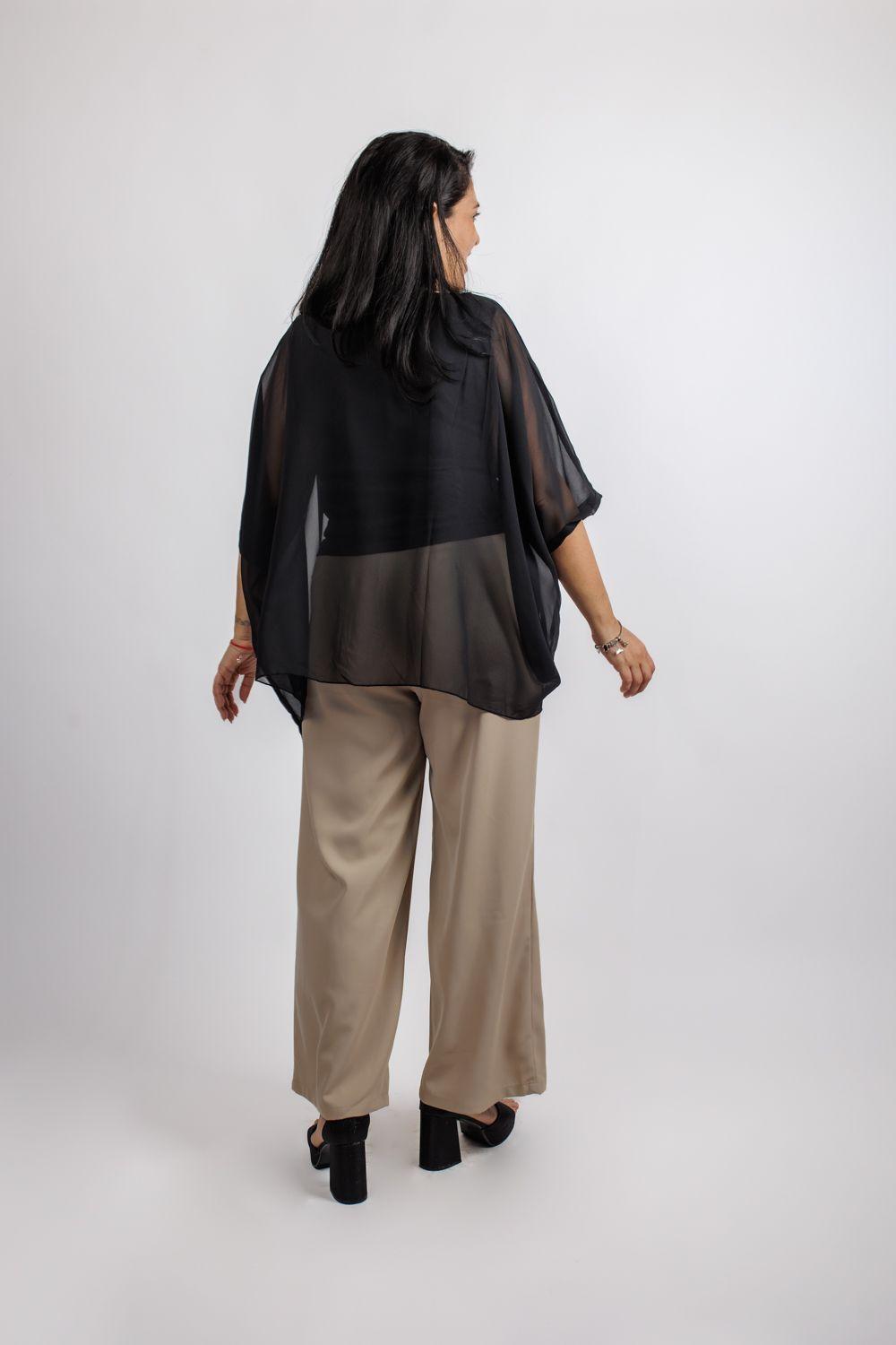 Blusa Gasa Manga Murcielago Estandar Negro-3