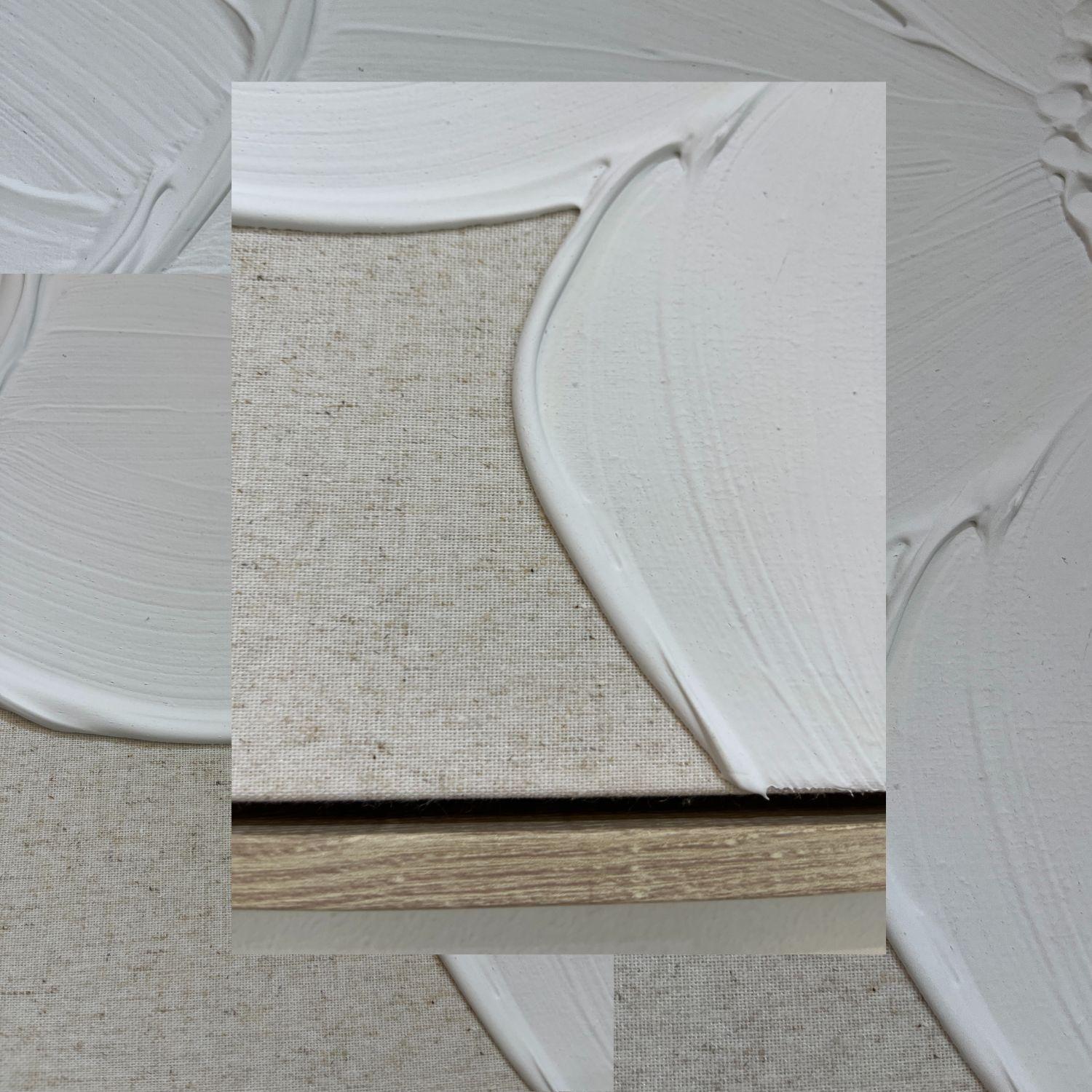 Cuadro Flor Blanca Minimalista en Relieve Acrílico Sobre Lino-2