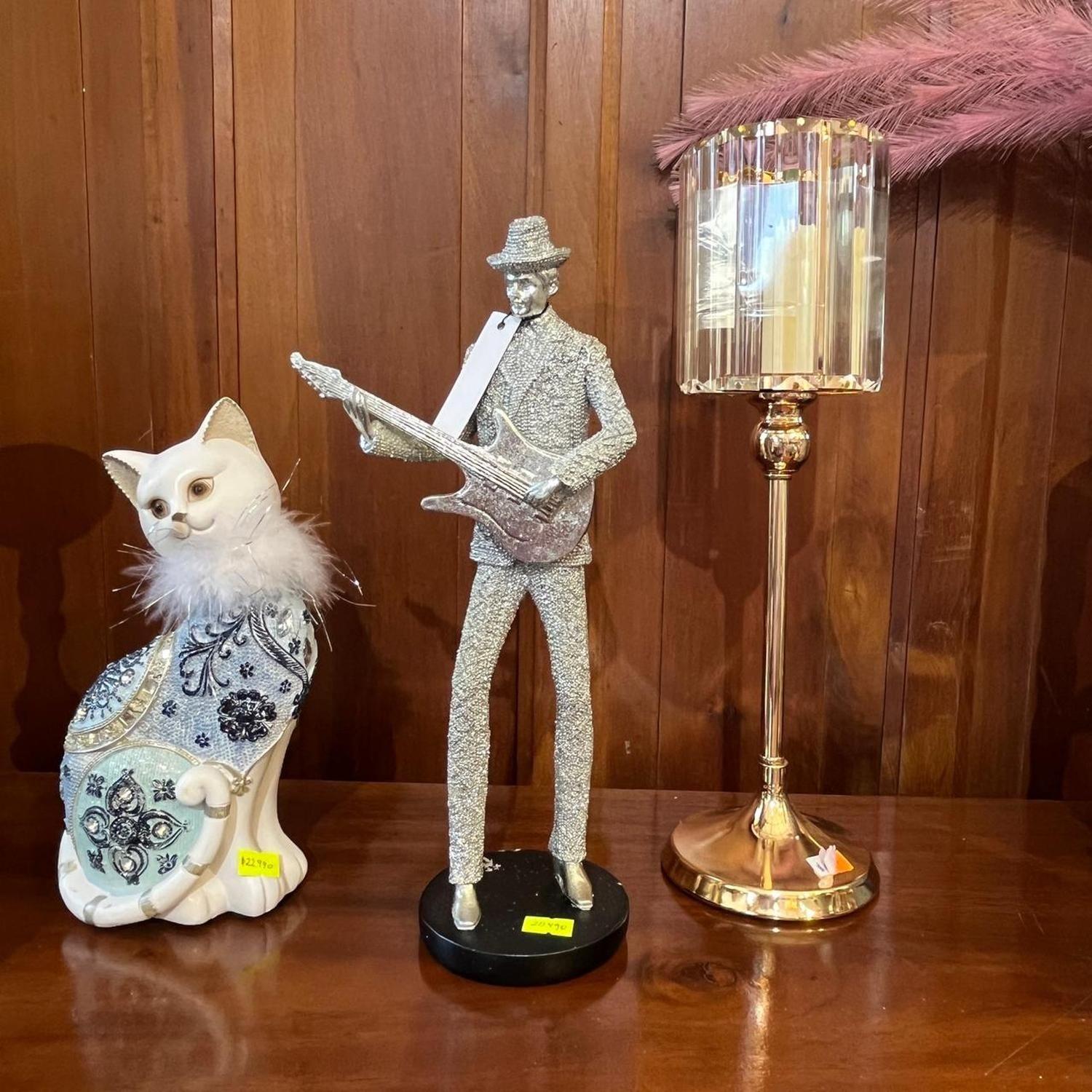 Figura Guitarrista Plateado-0