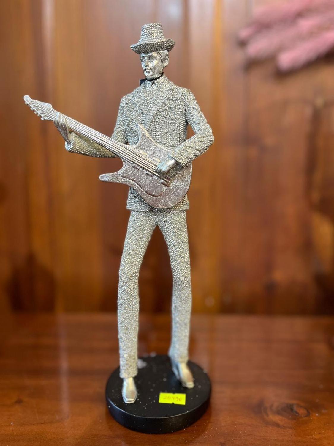 Figura Guitarrista Plateado-2