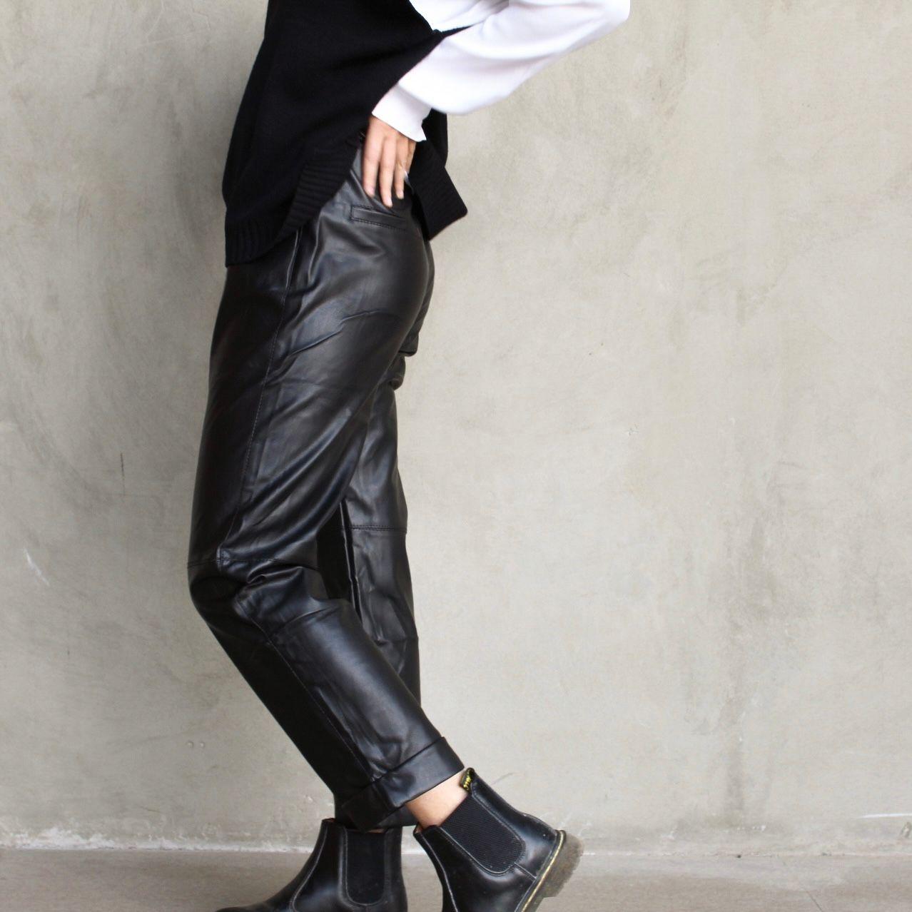 Pantalón ecocuero -3